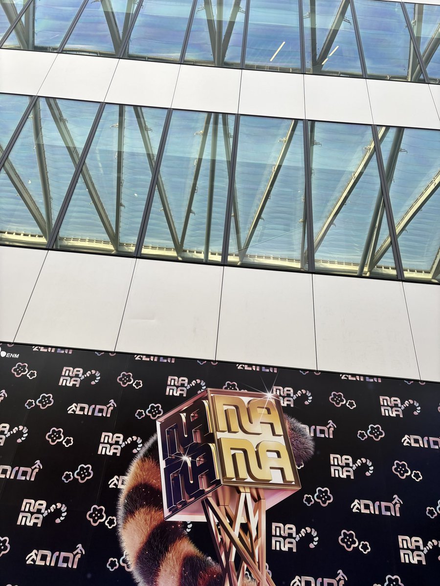 feIicks's tweet image. yippeee