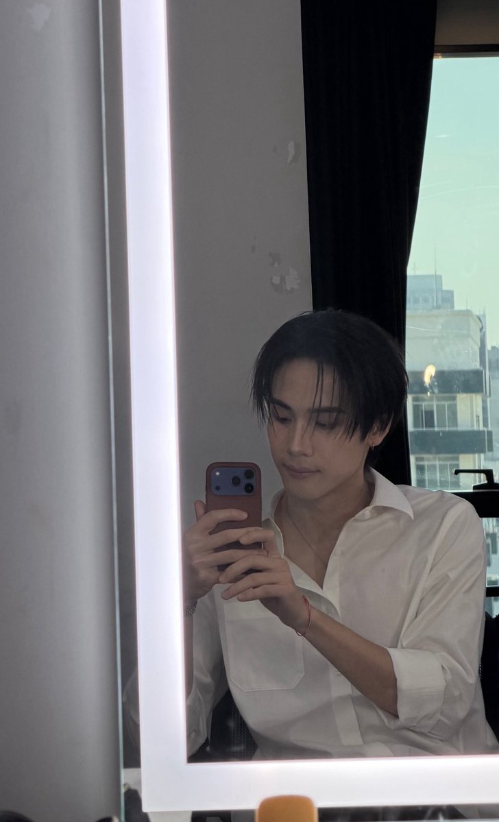 Aximy0804's tweet image. รู้แล้วว่าสวย จะยิ้มทำไมครับ มันเขิน
( #javabh )