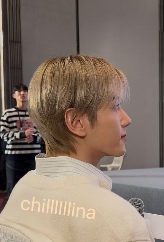 하트귀 미남 백현아ㅏㅏ

weibo.com/3514451047/523…