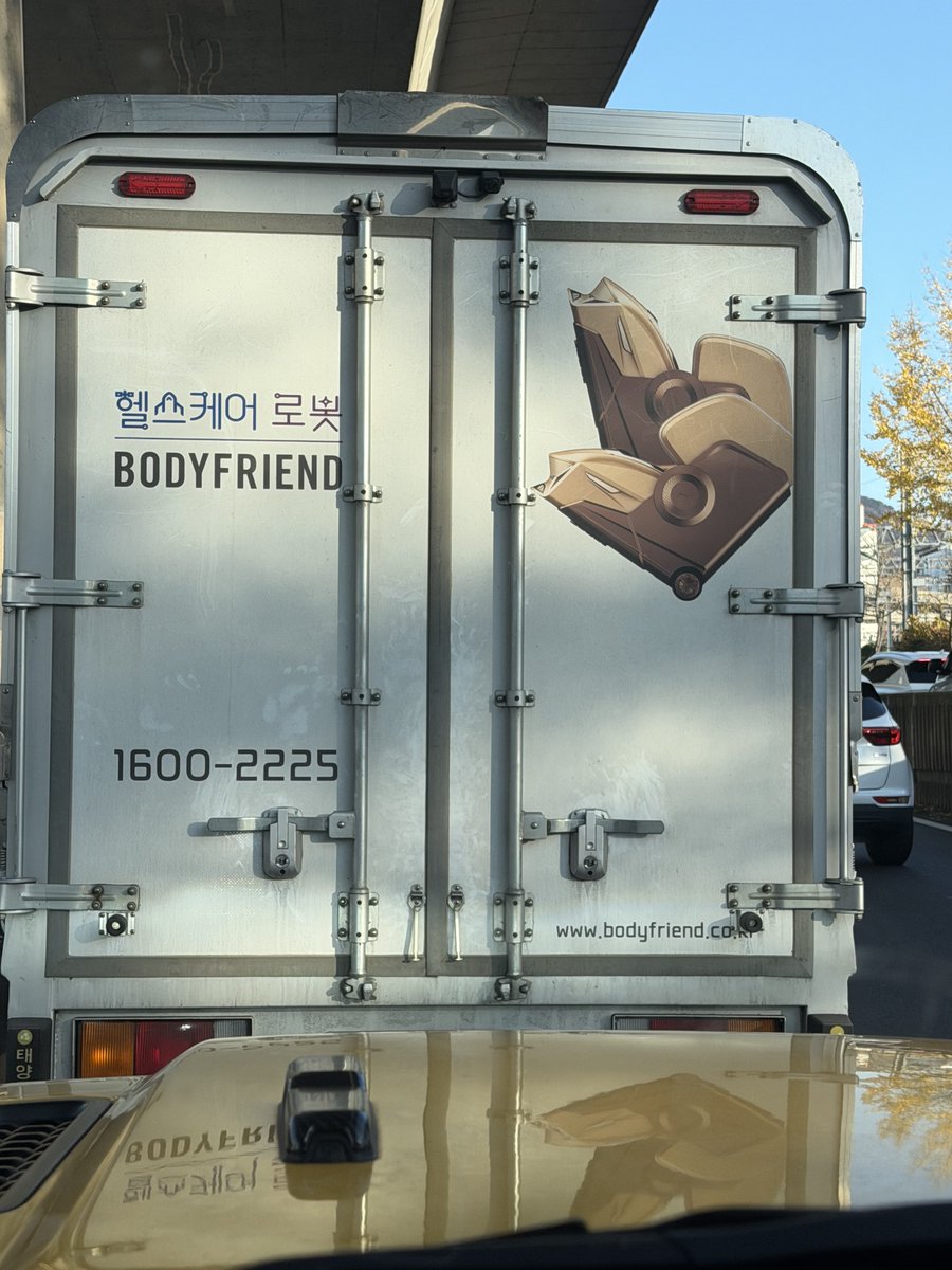 steelorian's tweet image. gMind
혹시 @openmind_agi 모바일 
점수 모으고 계신가요?
모바일 openmind 어플은 백그라운드가
안되서 계속 켜놔야 하기에 
많이 못 모았습니다. 핑계죠 머 ㅋ

현재 저는 84점 입니다.
200점 넘기신 분 계신가요?

오늘 지프 엔진오일 교환 후 openmind 
어플 켜고 가게로 가는데 
갑자기 제 차…