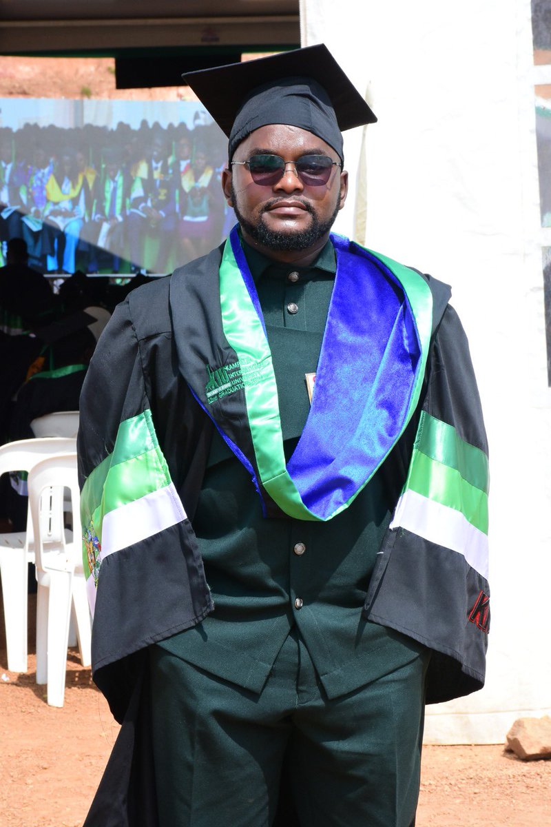 Esau_Matsiko's tweet image. Any message for today’s graduands? 👀 

#KIU32ndGrad