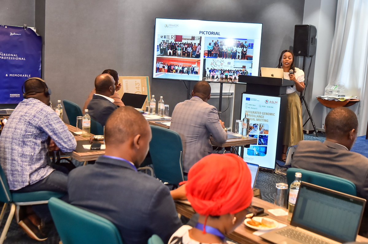 RococoPR's tweet image. Dr. Sara Mwangi presenting on Developing Africa’s workforce for AMR genomics and #bioinformatics... big plan to train the digital natives in to the world of #bioinformatics. There&apos;s so much demand for the training.  Four trainings done. Plan to scale up!