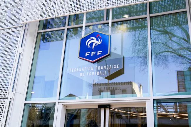 fadouce's tweet image. #OpenAI étend la résidence des données. 
L&apos;éditeur de ChatGPT a étendu au niveau mondial la possibilité pour des entreprises de choisir les régions dans lesquelles elles souhaitent héberger leurs données.
#ChatGPTEnterprise ChatGPT Edu 
buff.ly/zh1qTyK