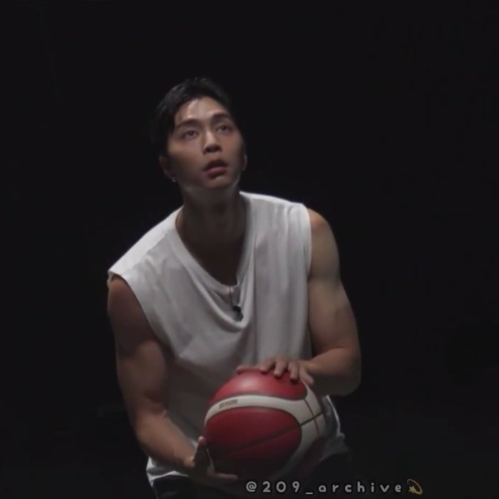 janwithjan's tweet image. 전 피지컬 얘기 하나도 안 지겨워요 매번 즐거워요
jarms 하나 가지고 밤샐 수 있어요