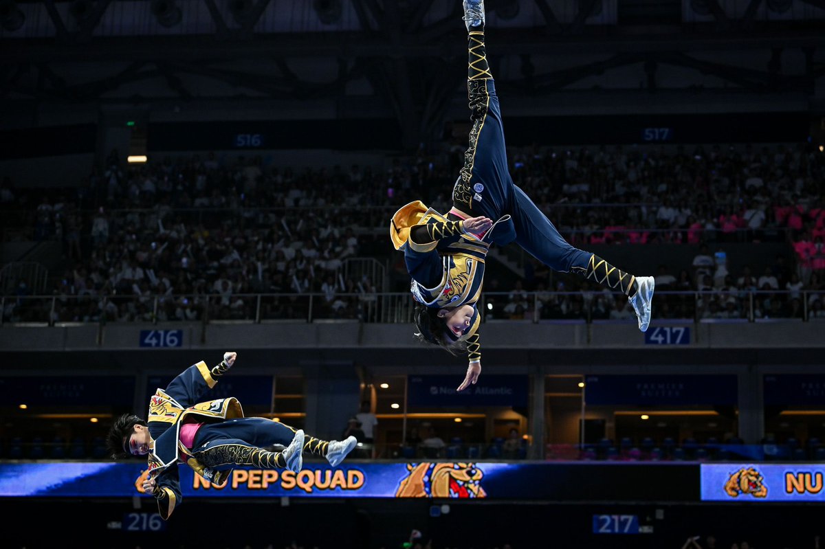 pinasnowTV's tweet photo. NU Pep Squad is back and unstoppable! 🔵⚪
Flying high, hitting every stunt, and aiming for their 9th UAAP Cheerdance crown in just 12 seasons! 🏆
Can the Bulldogs make history again? #UAAPCDC2025 #NUPEPSquad #Bulldogs #CheerdancePH https://t.co/e257sBuUQ5