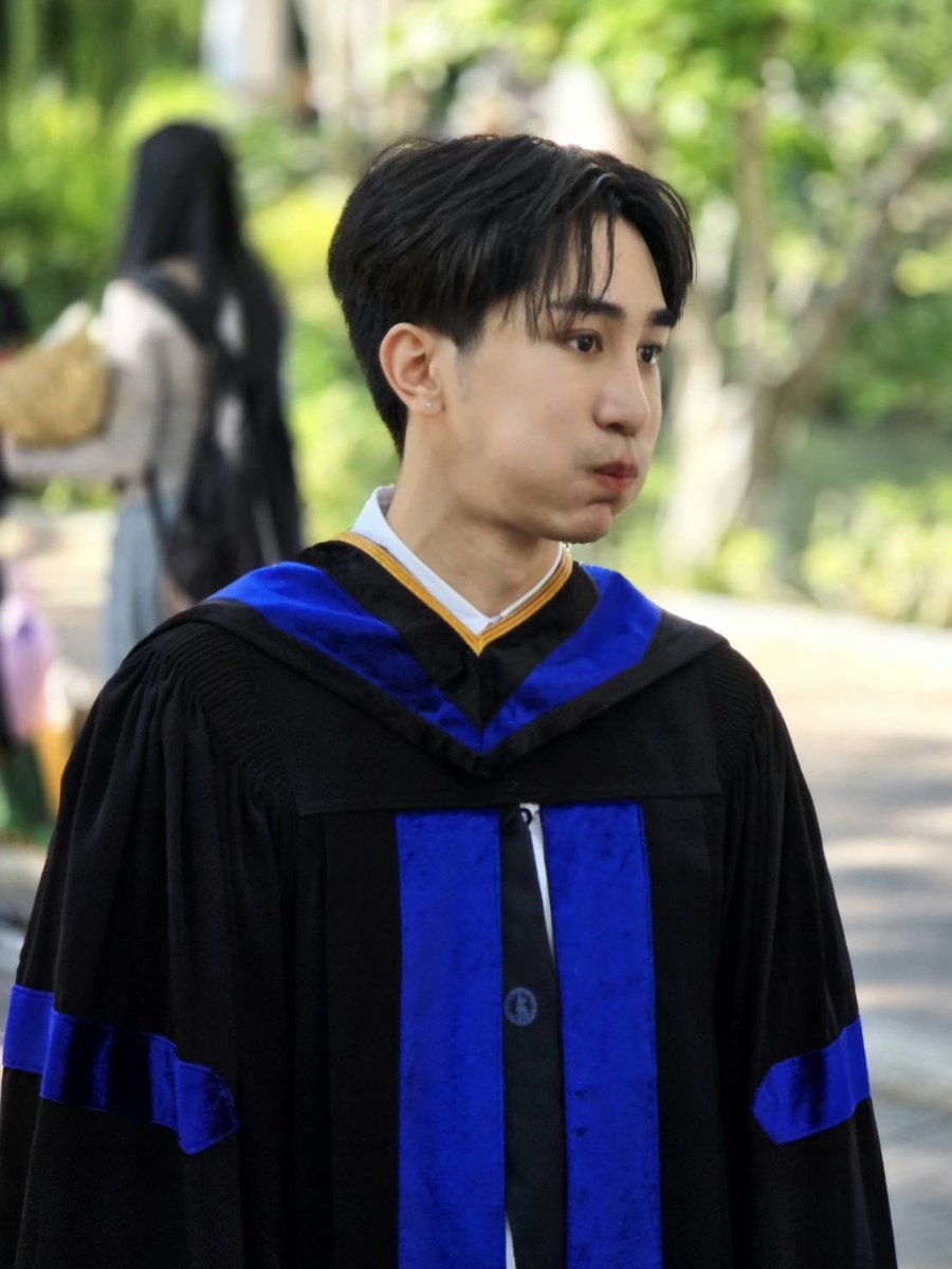 GuideOfficialFC's tweet image. Congratulations  @kc_guide  🎉

         ขอแสดงความยินดีกับความสำเร็จในวันนี้ด้วยน้าา ขอให้อนาคตเต็มไปด้วยโอกาสและความก้าวหน้านะคะ 🎓✨

#GuideGraduation #Guidekc 
#GuideKantapon 🐈