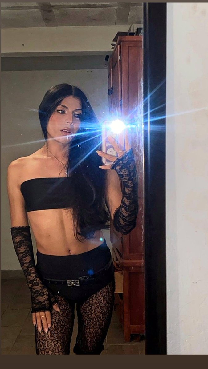 987Elir's tweet photo. #TransWoman #TransGirl
#TransIsBeautiful #GirlsLikeUs
#TGirl #TransVibes #Viral #FYP
#Explore #Trending #NewPost #chudai

Quien diría que hay un Caramelito entre mis piernas 🍬 https://t.co/9EnGwHQNpV