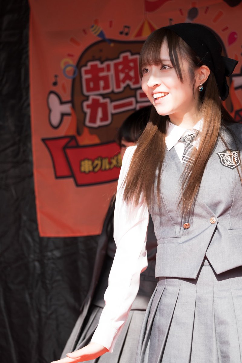 fanbase0's tweet photo. #Papimache #パピマシェ
#小奏結菜③
#お肉のカーニバル
#ライブフォト
shooting date:2025.11.24
shooting location:舞鶴公園 福岡 https://t.co/hQoLO8YuFy