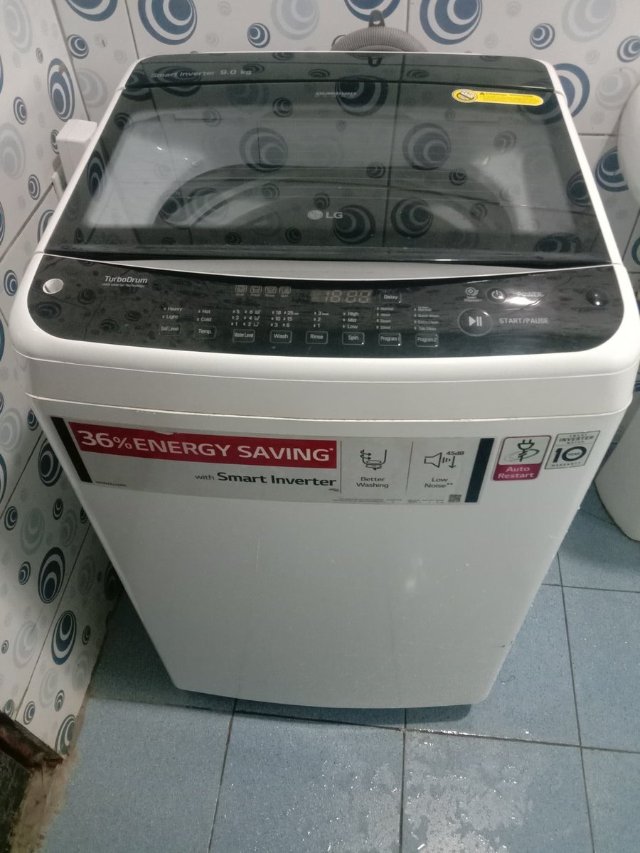 yardsaleplug's tweet image. An LG Smart inverter 9kg washing machine

condition: neatly used 

Asking price: N170,000

Location: Jos

Contact: 08072472687

#yardsale #Declutter #JosNigeria