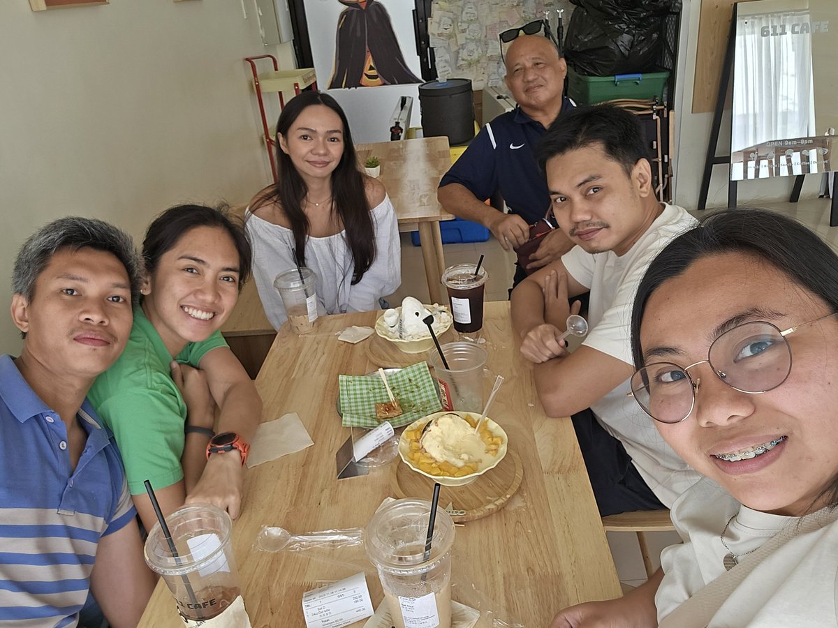 andreamplacer's tweet photo. From Saturday lunch to Sunday lunch - matira matibay sa Labay. https://t.co/8sdJDnlXKl