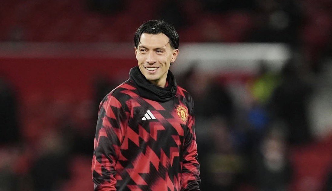 🚨👀 Amorim: "If [Lisandro Martinez] is on the bench, it's because he's ready. Of course, we have to manage his playing time, but if he's on the bench, it's because he's ready to play." #MUFC