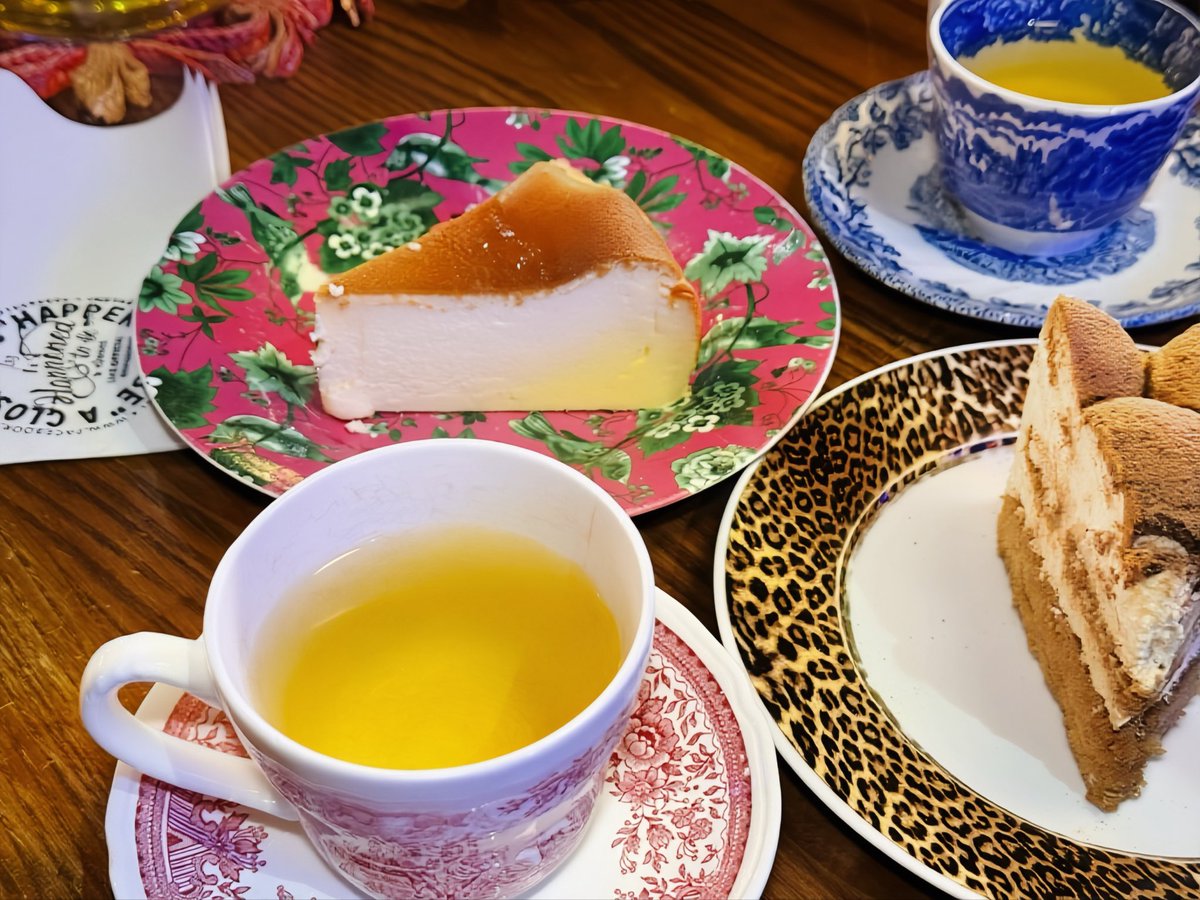 Callme_PurePure's tweet image. 𝐀𝐟𝐭𝐞𝐫𝐧𝐨𝐨𝐧 𝐓𝐞𝐚 ☕️