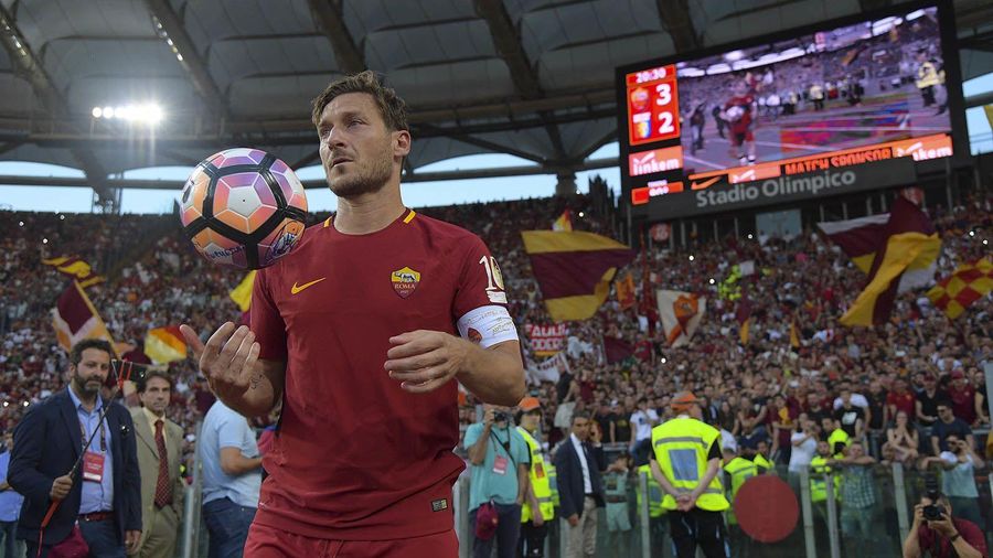 絶版/レア/サッカーキャプテンマーク】ASローマ【フランチェスコトッティモデル 絶版/レア/サッカーキャプテンマーク】ASローマ【フランチェスコ