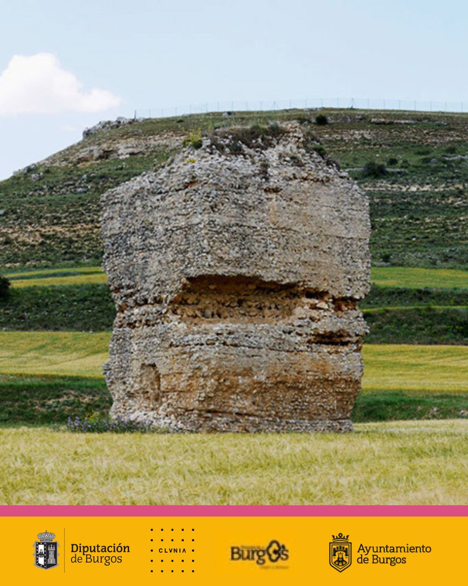 EL TORREÓN
Así se llaman los restos de este gran mausoleo que imprime carácter al paisaje que rodea @cluniasulpicia

Este monumento funerario es una de las joyas del entorno que sirve de telón de fondo a nuestro festival de teatro en el que, por cierto, siempre estamos trabajando