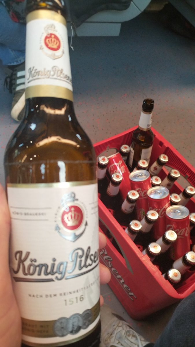 achterhoek1974's tweet photo. Na de midweekse #adoGRA...nu naar @MSVDuisburg #MSVAAC, morgen @DeGraafschap #GRAein en donderdag #vitGRA ....het leven is zo mooi ⚪💙🔵
@destichting2024 Cc: @1963Bmwa @TeeuwsenJan https://t.co/g5gJKMpecv