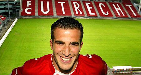 🖤 Il y a 20ans, le 29/11/2005, David Di Tommaso nous quittait à l'âge de 26ans

Éternel numéro 29 du CSSA🟢🔴
Éternel numéro 4 du <a href="/fcutrecht/">FC Utrecht</a>