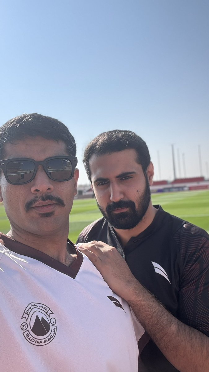 #الطائي_الجبلين
#الجبلين 
#دوري_يلو 

مشجعين البني المدرج ينتظركم باذن الله 🤎🔥