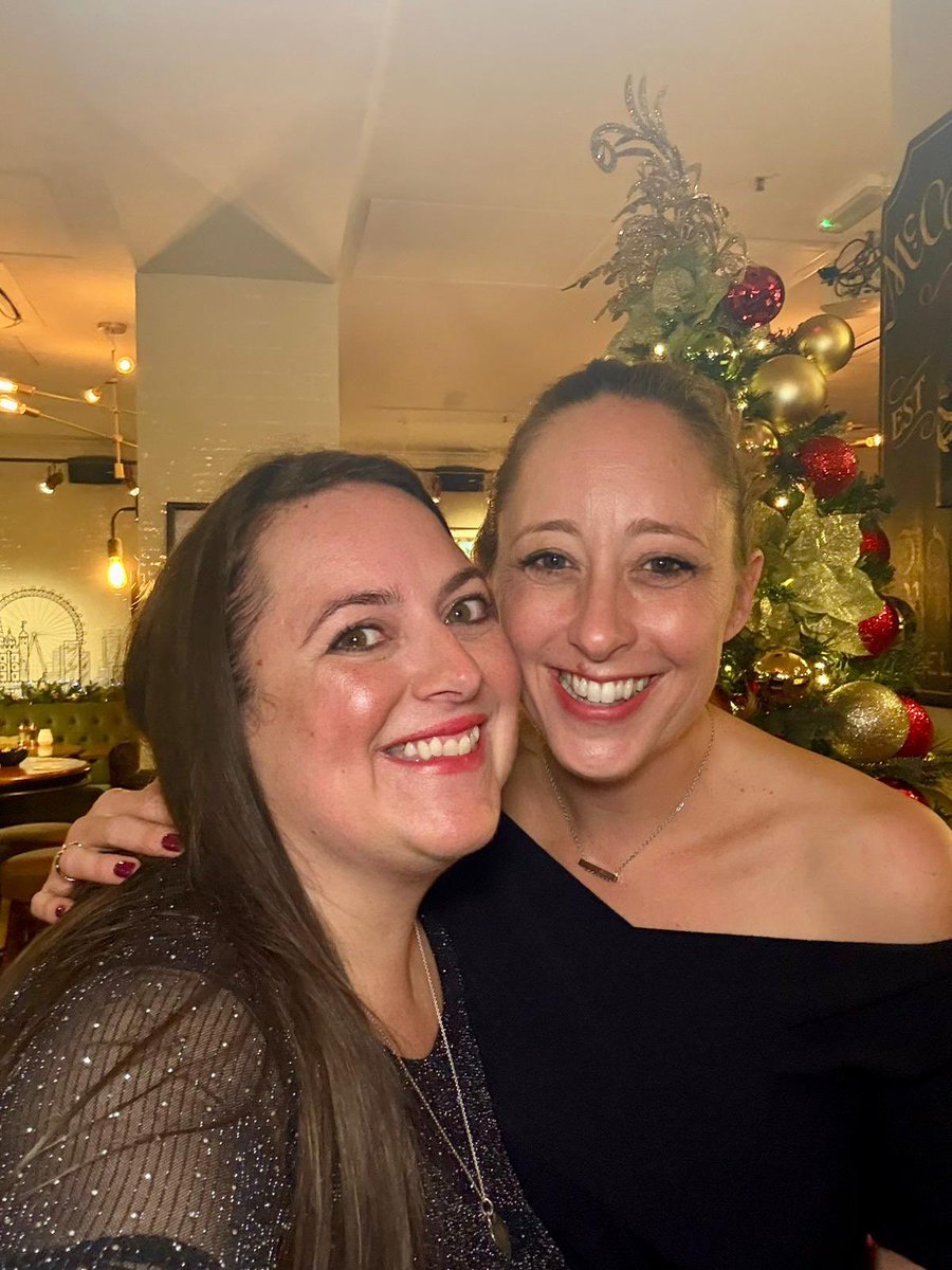 mazevansauthor's tweet image. Absolutely magical night at the Kidlit Xmas Party where I got to catch up with so many old chums and make many new ones. Organised superbly by @MelTBessent who is one of the brightest stars in our constellation - love her, loved it, love you all xxx