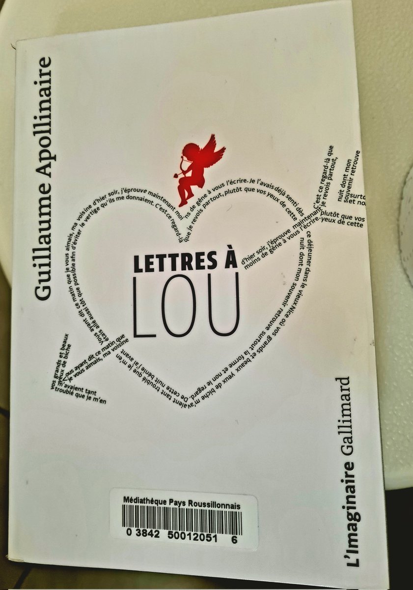 PPasqualinette's tweet image. Je regarde ta photo tu es l&apos;univers entier
J&apos;allume une allumette et vois tu chevelure
Tu es pour moi la vie cependant qu&apos;elle dure
Et tu es l&apos;avenir et mon éternité
Toi mon amour unique et la seule beauté

Apollinaire
Lettres à Lou

#VendrediLecture en retard
#poetry 

Sweet day