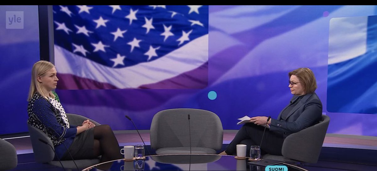 Tuli taas Elina Valtosta kuunnellessa mieleen, että joko meillä on hitonmoinen tuuri, tai sitten Suomea varjelee jokin suurempi voima, kun näinä kuohuvina aikoina olemme saaneet noin pätevän ulkoministerin.<a href="/elinavaltonen/">Elina Valtonen</a> <a href="/Ulkoministerio/">MFA Finland 🇫🇮</a>