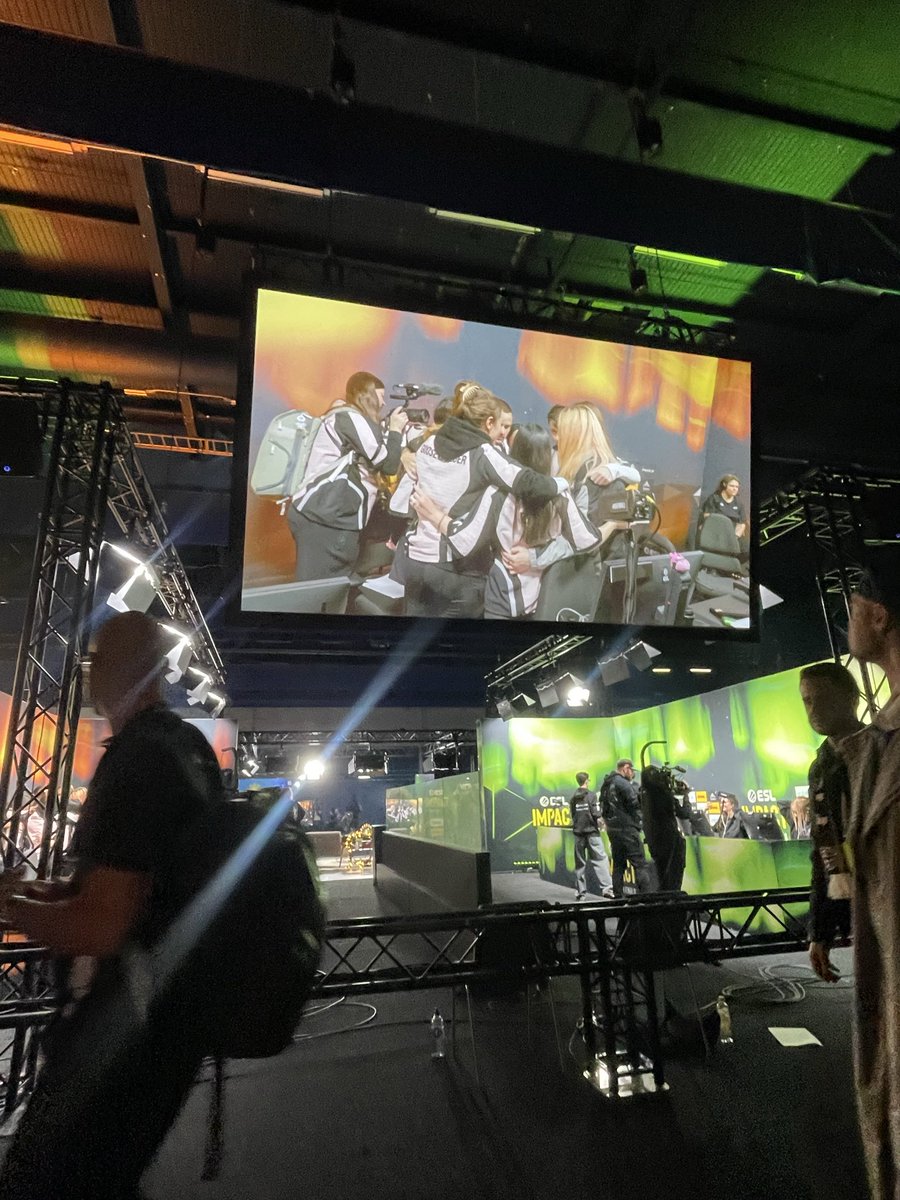 Pia Toft tweet media