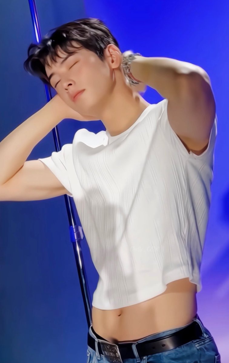 chelle_cew's tweet image. WTH! I dont remember my name! 🤯