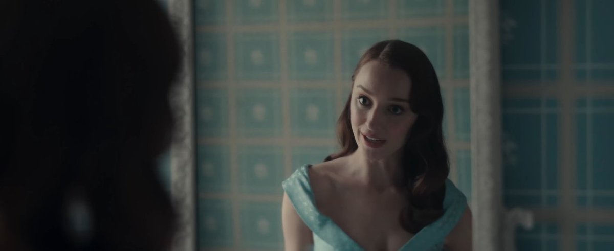 Anniversary (2025) นี่เป็นหนังที่แปลกมากๆ ไม่รู้จะพิมพ์เรื่องย่อยังไง 5555 ไปดูมาสัปดาห์ที่แล้ว ตอนนี้อยู่ในโรง อยากแนะนำให้ไปดูกัน เพราะมันเล่าเรื่องได้ประหลาดมาก คือมันเปิดมาเหมือนจะเป็นหนังแม่ผัวลูกสะใภ้ -- จนกระทั่งมันกลายเป็นหนังการเมืองดิสโทเปีย!!