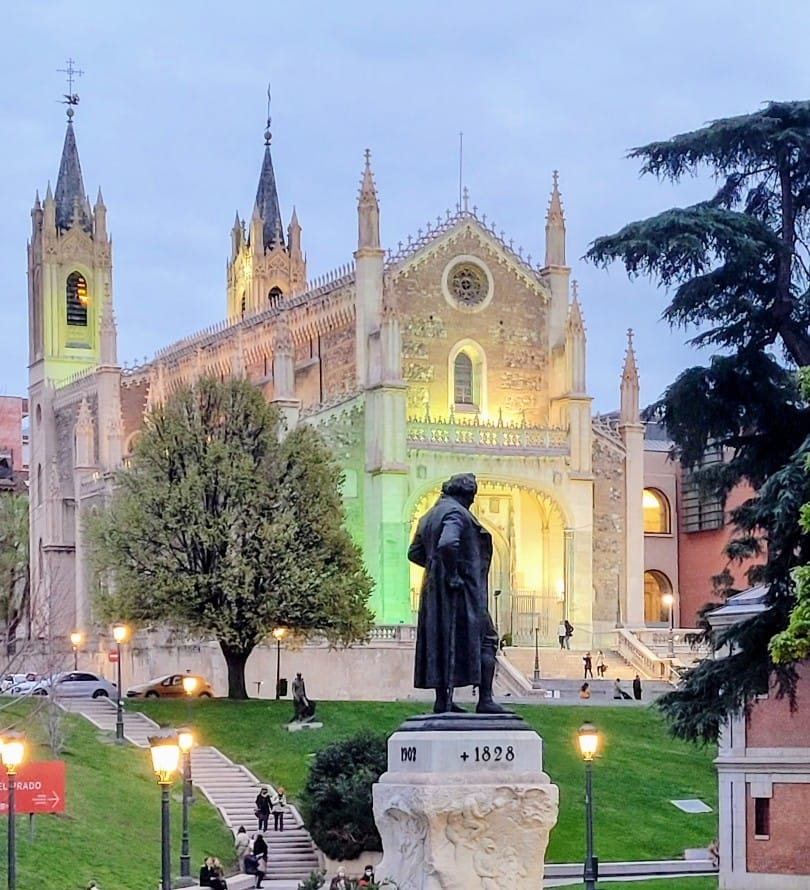 Iglesia de San Jerónimo el Real - Los Jerónimos - Madrid
📷Postal, 1912 - Belén A.C, 1925