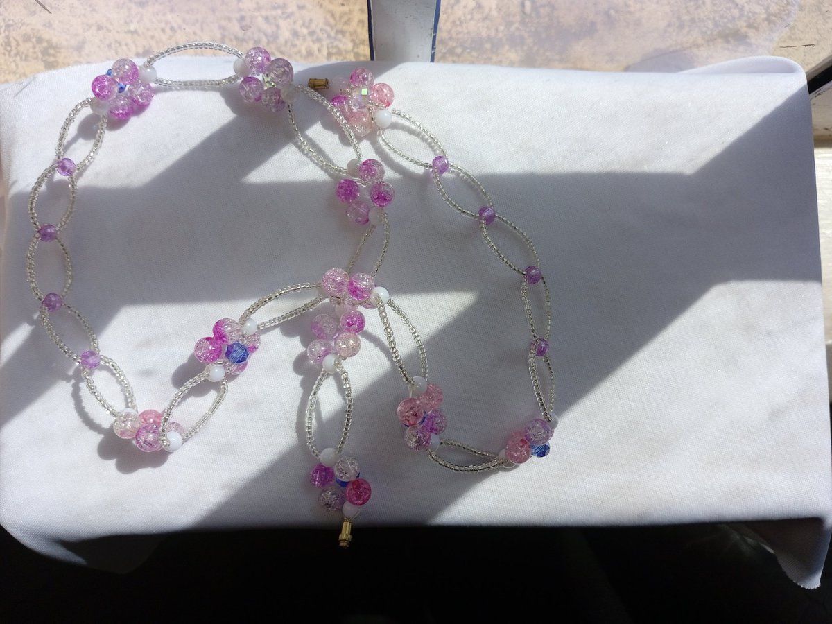 _p_al_'s tweet image. Waistbeads?