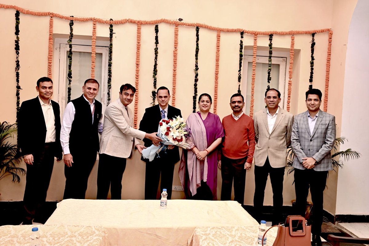 svoruganti1466's tweet photo. Today at Bikaner House New Delhi, interacted with the IAS officers of Rajasthan cadre serving on central deputation in Government of India. 

Dt 29 November 2025

@BhajanlalBjp 
@RajGovOfficial https://t.co/nKbdFjJURz
