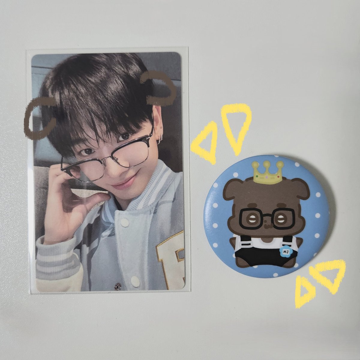 운멍즈 생일기념 이벤트⛄️🐶
#rt + #follow 해주신 2분께 운멍즈 핀뱃지를 드립니다!
❄️ 당발 : 12/4 (재현이 생일)
🐶 일회성괄 블락...
❄️ 트친 필참!!
🐶 배송비 부담 가능하신 분만!!
❄️ 문의는 스핀이나 디엠으로 부탁드립니다!