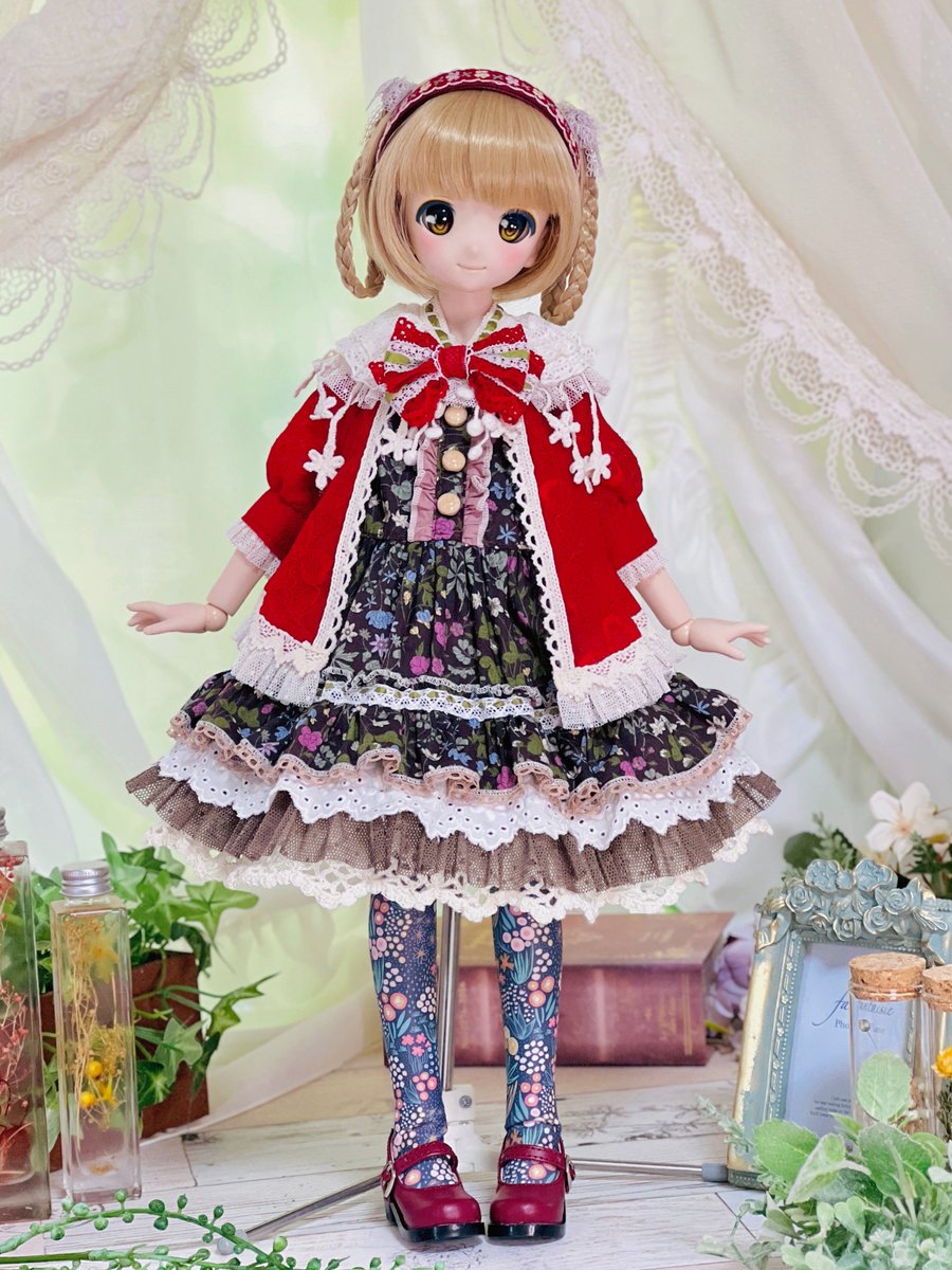 こちらはMDDサイズの新作の森ガールワンピースセットです✨ 赤ずきん