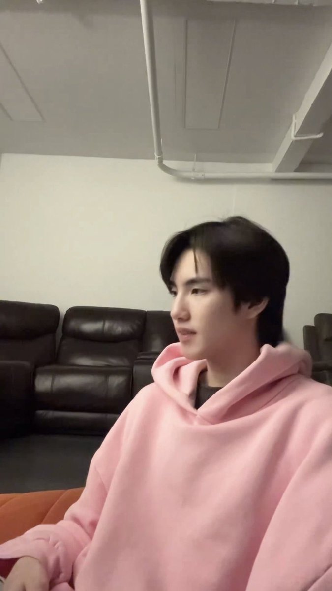 ปริศนาธรรม ตกลงเสื้อใคร ตู้เสื้อผ้าเดียวกันเบ๋อ