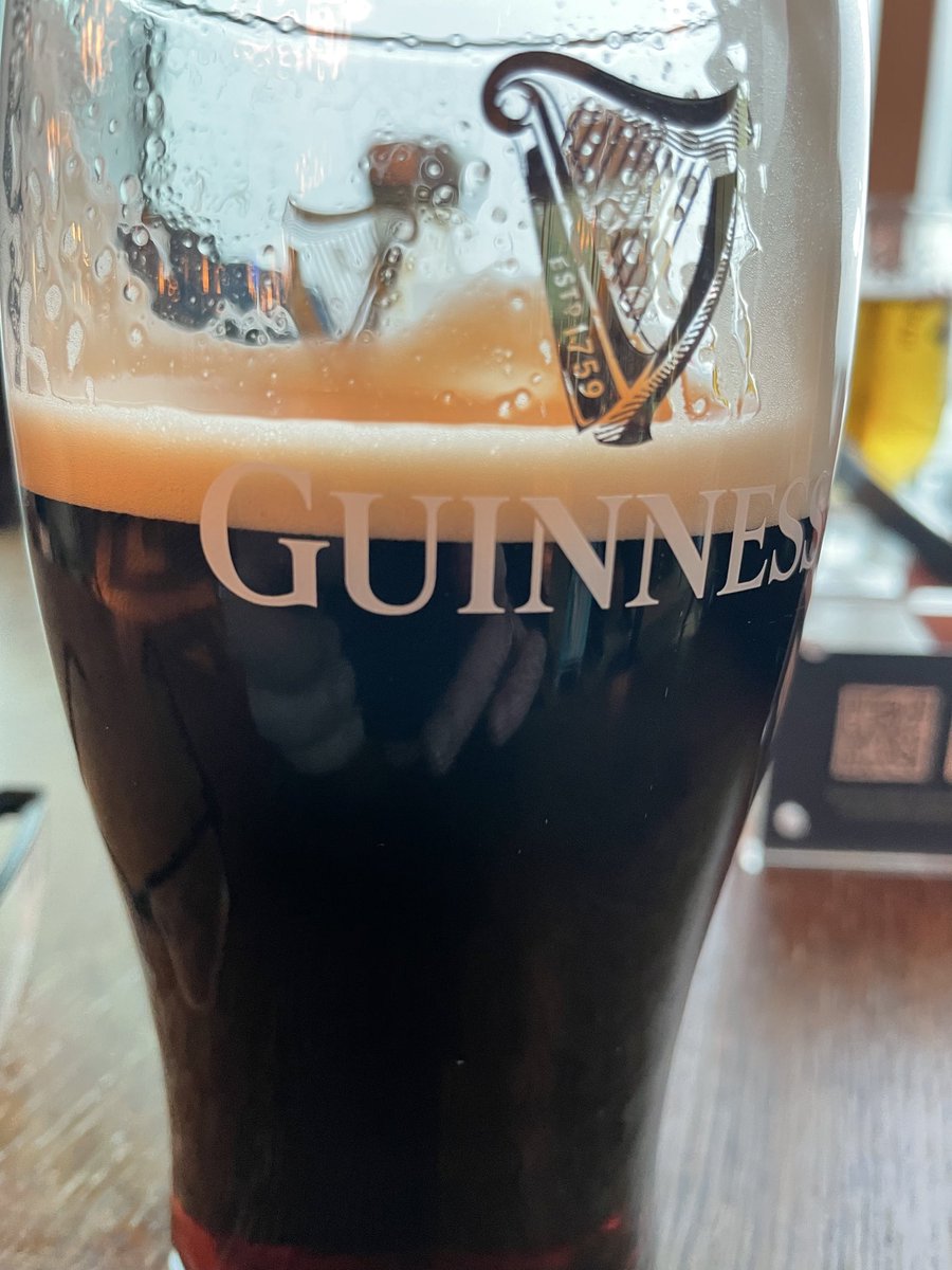 That’s close enough for me #airportbeer #breakfastofchampions #Lasvegas