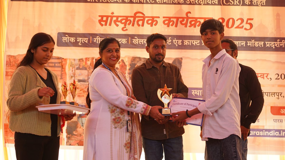 PARAS_2007's tweet image. PARAS India NGO organized the Sport Competition 2025 under PAHAL project.
#PahalSportsWeek2025 #ParasIndiaNGO  #CommunitySports #ChildEmpowerment #RSystems #SportsForChange #BadmintonFinals #TugOfWar  #SportsDayCelebration