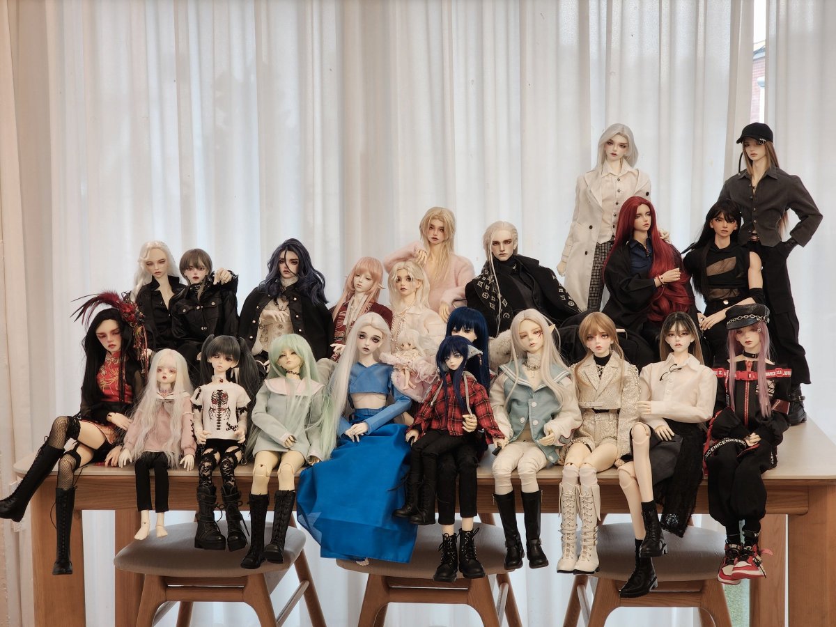 __KAAMOS__'s tweet image. 오늘의 장발모임
인형 이렇게 많은거 오랜만이야☺️