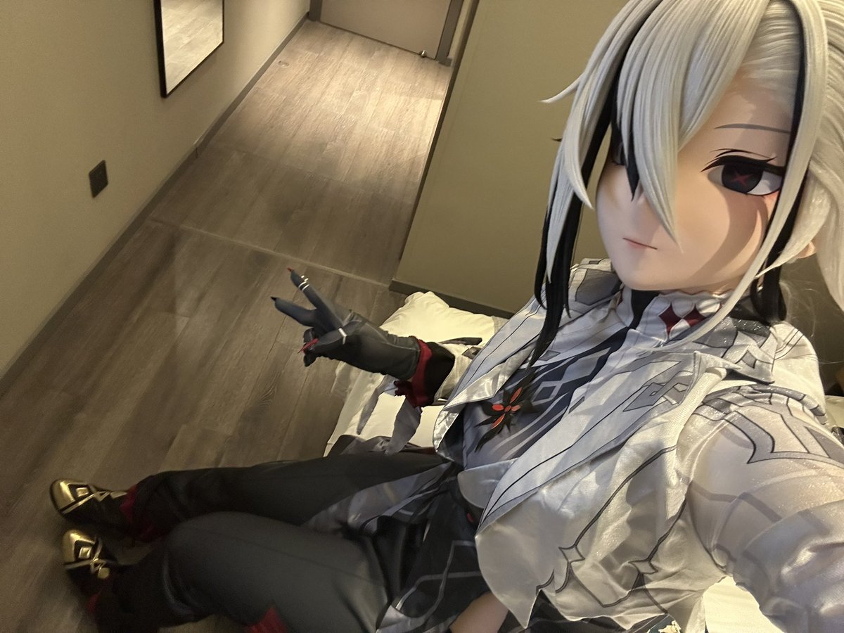 惊龙晦 tweet media