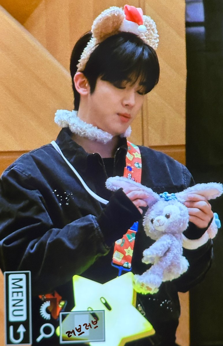 251129 

디즈니 왕자님💓

#위아이 #WEi #김요한 #KIMYOHAN