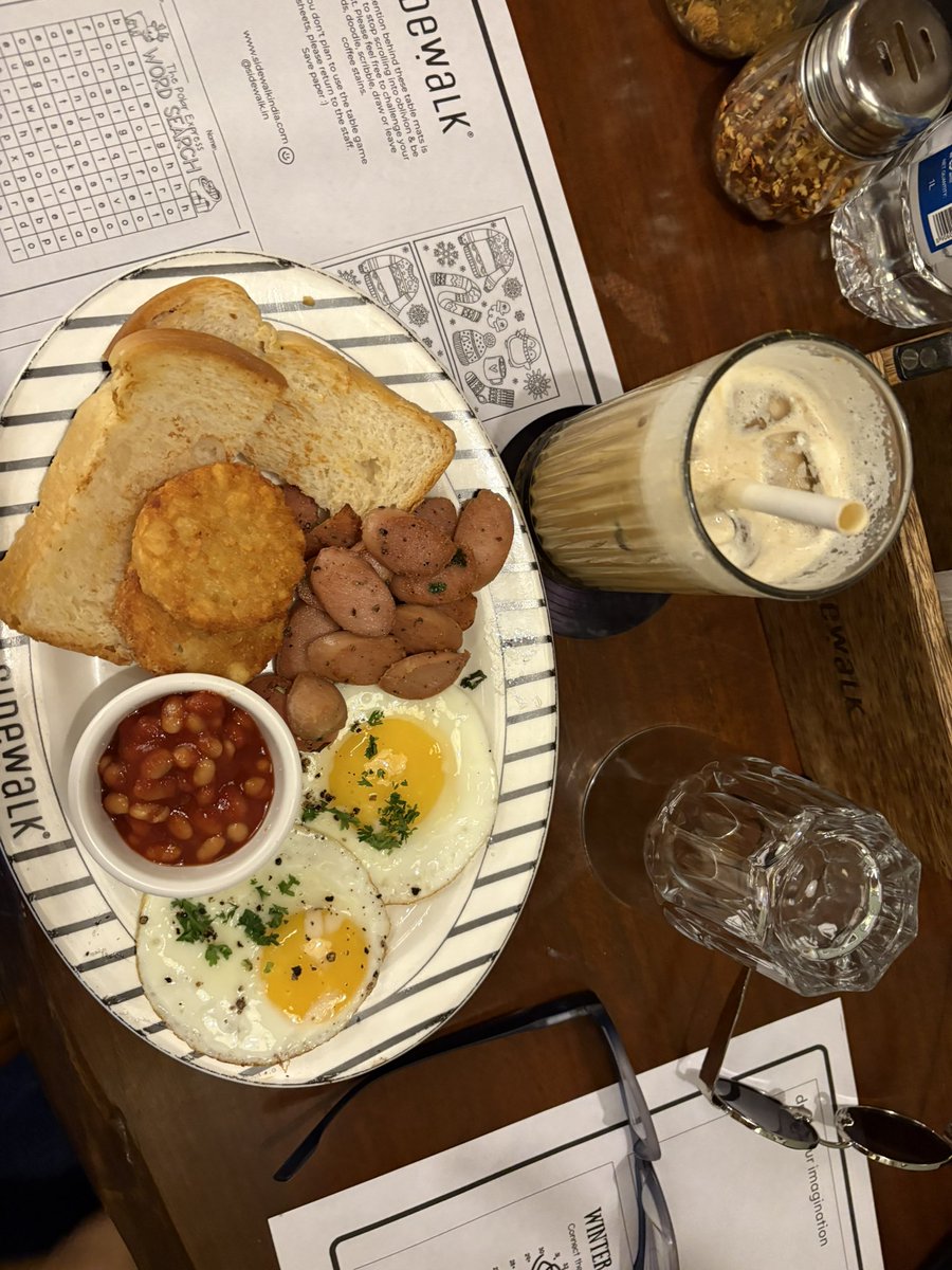 theboyaman99's tweet photo. Brunch https://t.co/Yeo5vPB9VA