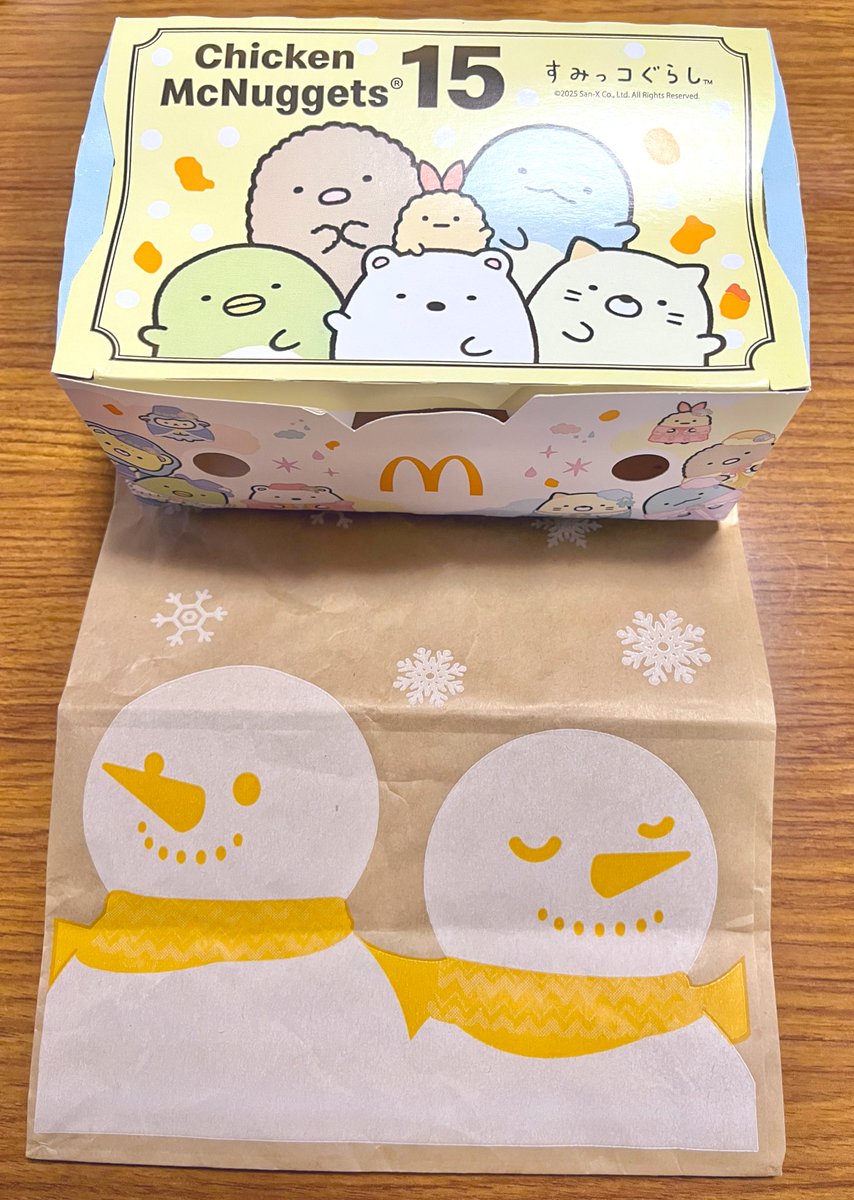 ramune_choco's tweet photo. 一昨日夕飯のおかずにマックのナゲット
パッケージがすみっコぐらしと雪だるまでかわいい！ https://t.co/p1yAYHBdZr