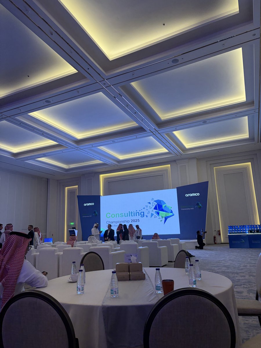 Top 20 🟩🟦
Made it to the top 1% 
#ConsultingChampionship2025