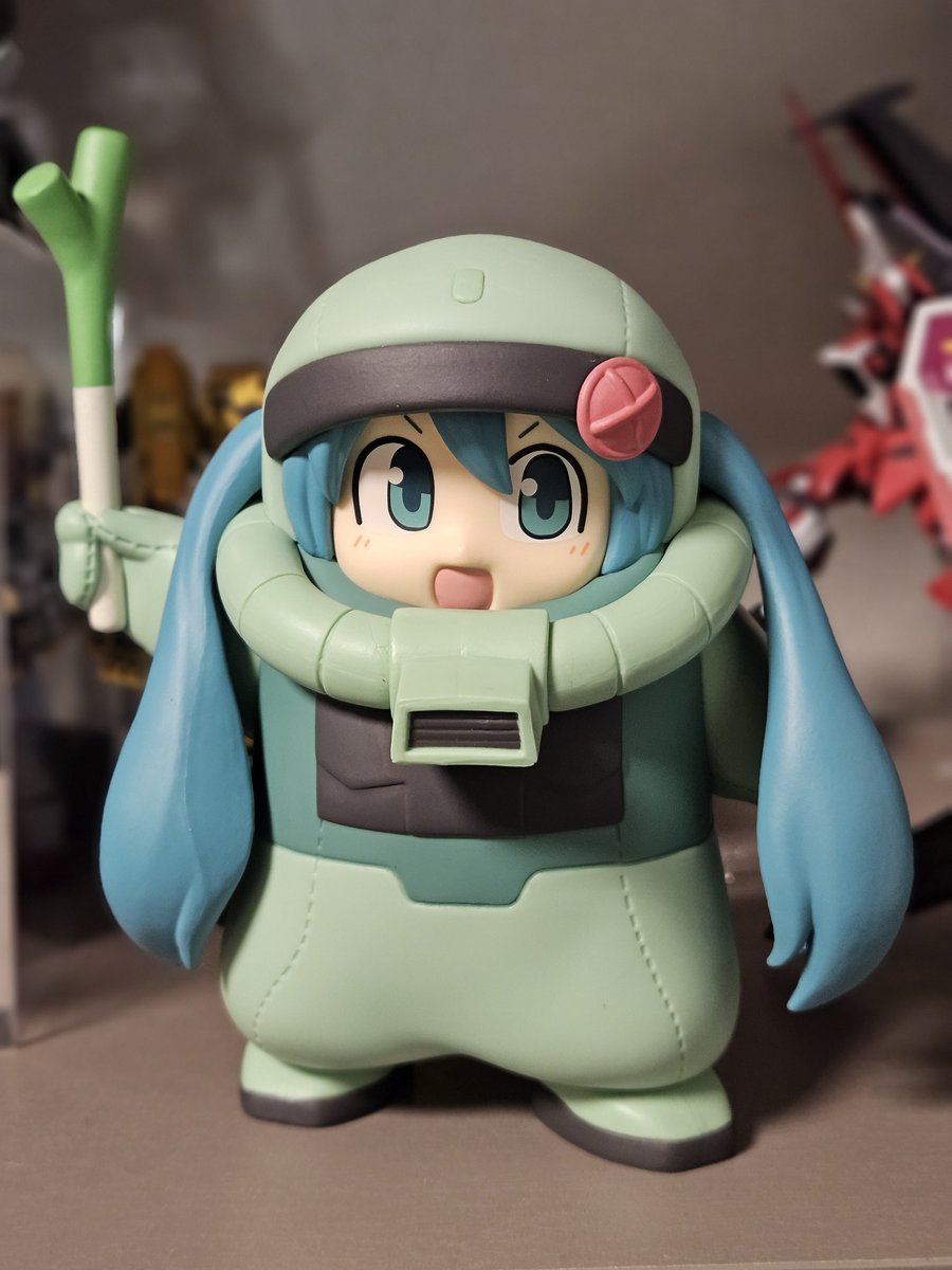Dendro0083's tweet photo. GUNDAM X MIKU 콜라보 커여웡!
#건담X미쿠 #GUNDAMXMIKU #귀여웡 https://t.co/ArzV3cU6fw