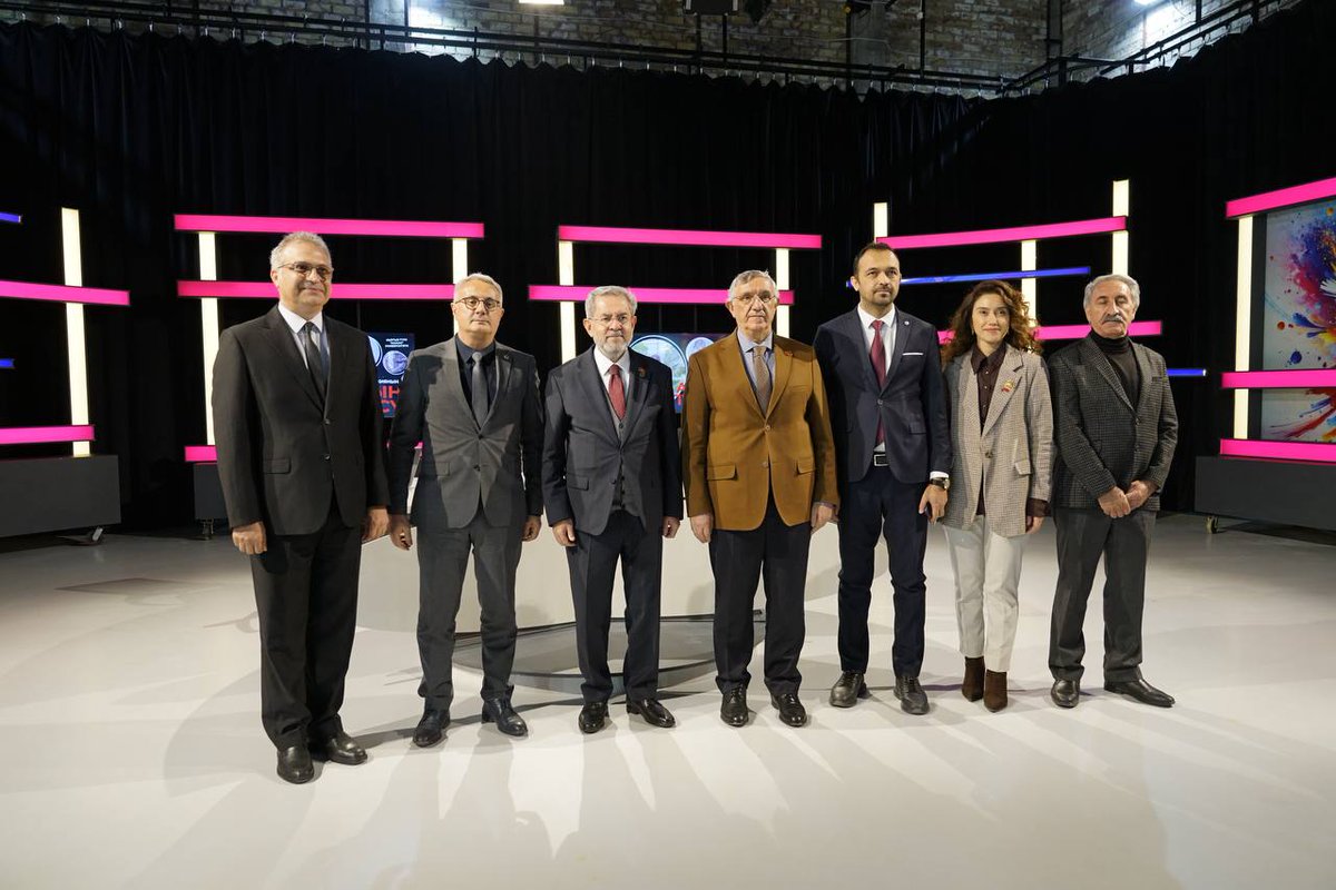 Kırgızistan Türkiye Manas Üniversitesi [<a href="/manasuniv/">Manas University</a>] MediaManas TV’ye konuk olarak Ankara Üniversitesinin çalışmaları ve Kırgızistan temaslarımız hakkında bilgi verdik.