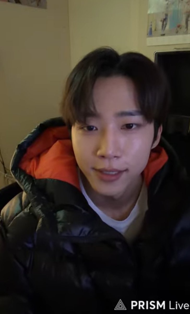 Dongsung's Rolling to N.Fia youtube live now!
#SeoDongsung #서동성 #뚱땅이 #NFlying #엔플라잉 
youtube.com/live/vd7FRa_mU…