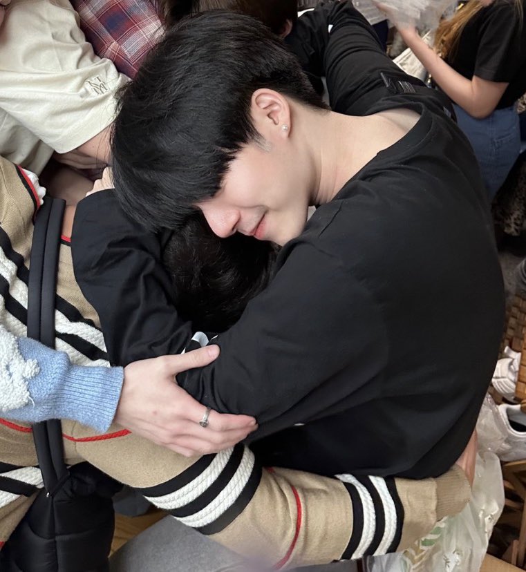 x_snr_'s tweet image. i have this condition where i miss NETJJ 24/7 on all 365 days!!🖤🥕
#NETJJ #netsiraphop #jj_rcp