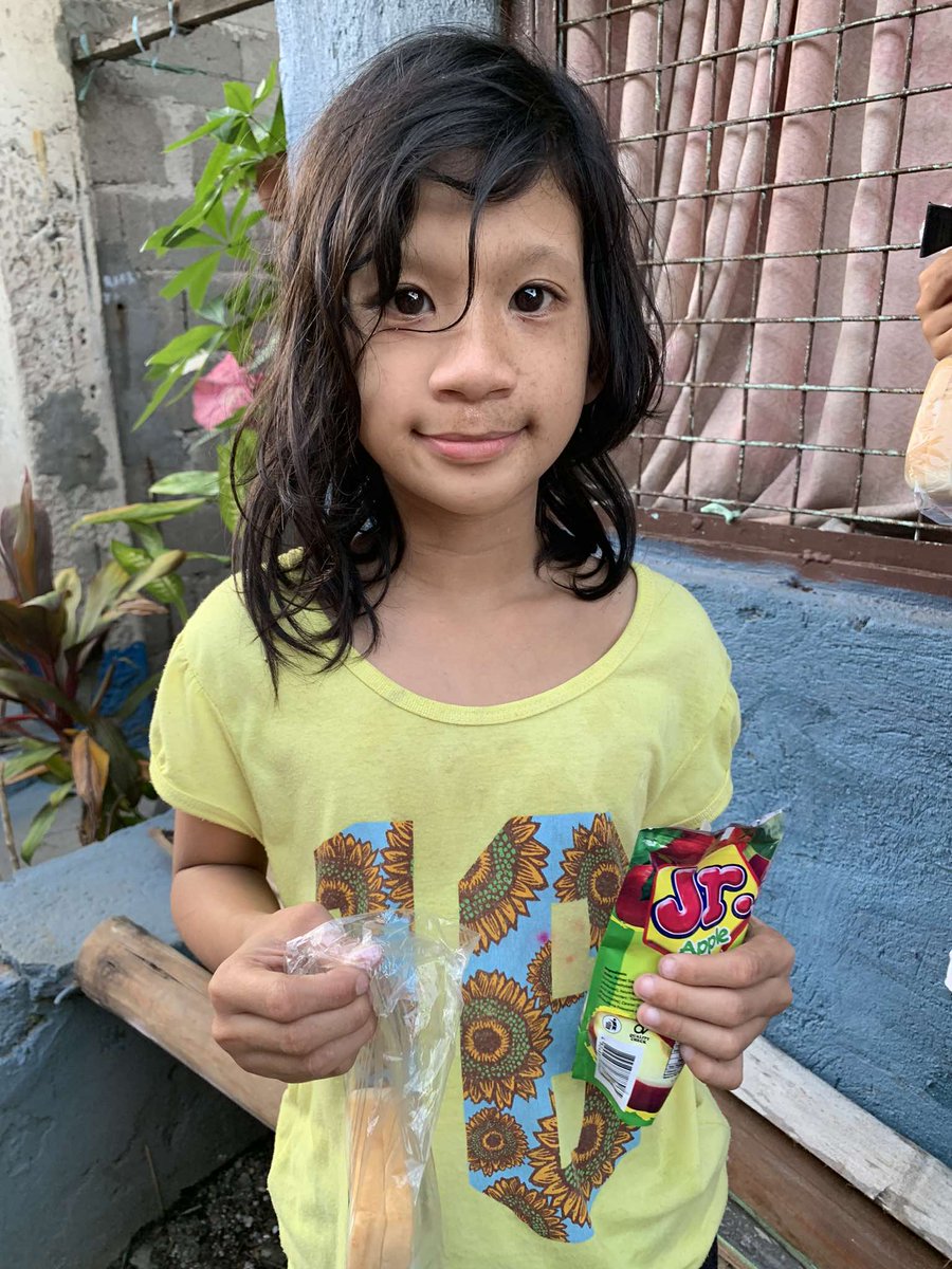 Dianah143's tweet image. The power of giving..

We make a living by what we get.
We make a life by what we give.

No one has ever become poor by giving.

Feeding program ❤️

#feedingprogram
#childrensministry
#FlareNetwork #Flare #SongbirdNetwork #cryptocurrency #DeFi #NFTs #SGB  #Xrpcommunity