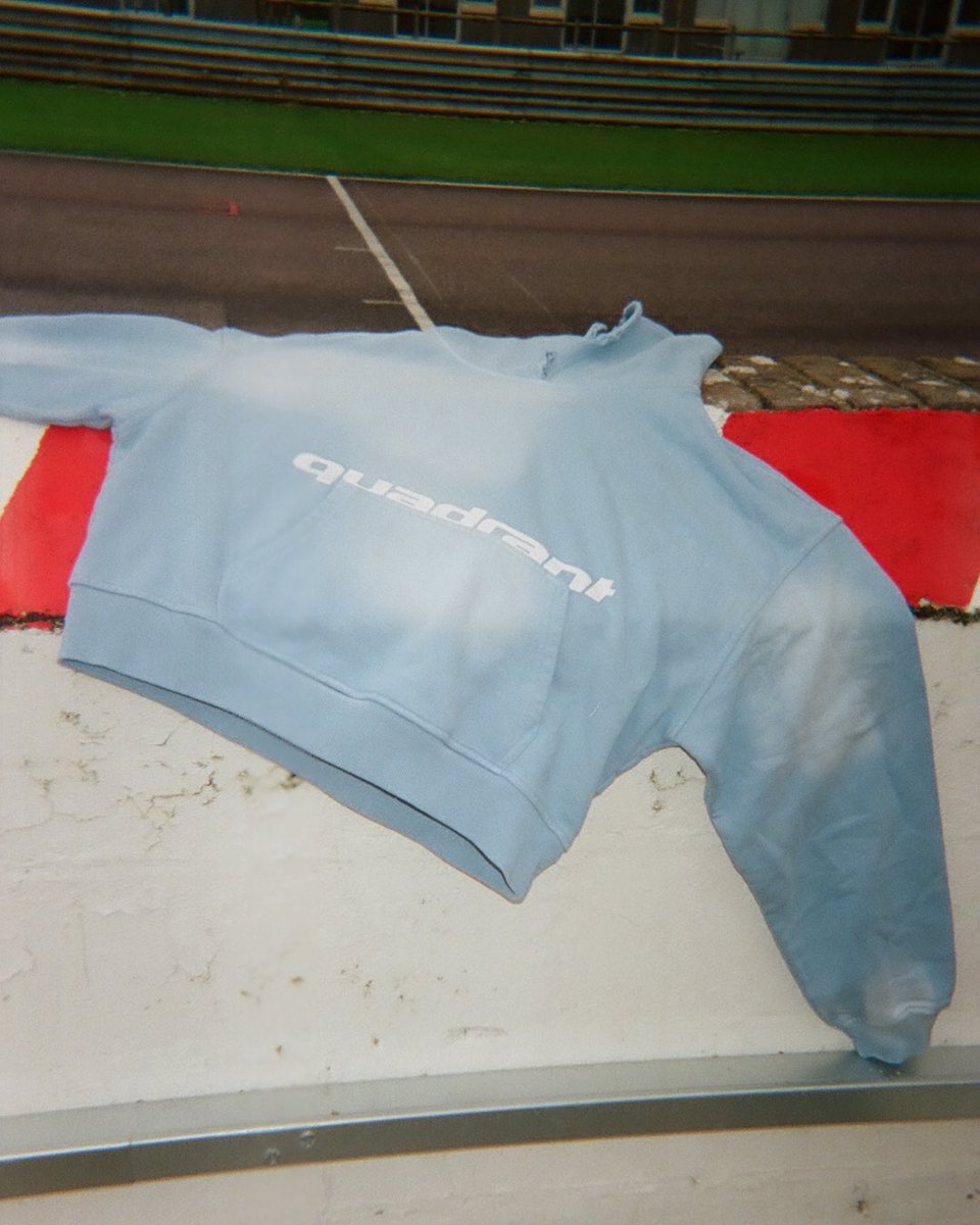 Quadrant's tweet image. Black Friday Pitlane: Disposable camera edition.

Don&apos;t forget, if you order anything by 11:59PM (GMT) Monday you&apos;ll automatically enter a draw to win a signed Lando 1:2 Mini Helmet