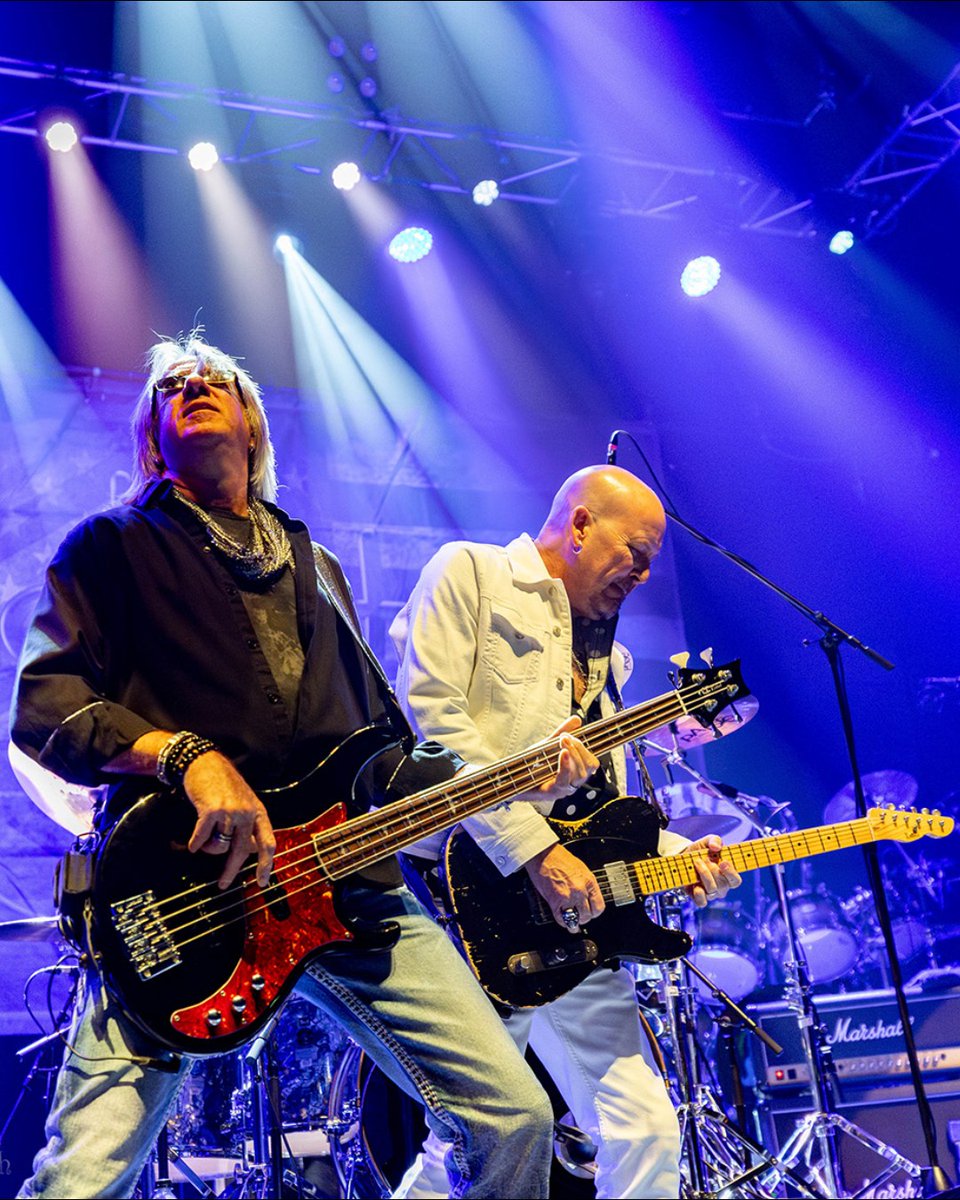 O2SBE's tweet image. What a night at #O2ShepherdsBushEmpire 🤩 @ASIA_John_Payne and the legendary @FOGHAT shared the stage in an unforgettable co-headline show a few weeks ago 🎵

📸@naomi_dsmith

O2 Shepherd&apos;s Bush Empire 16.11.25