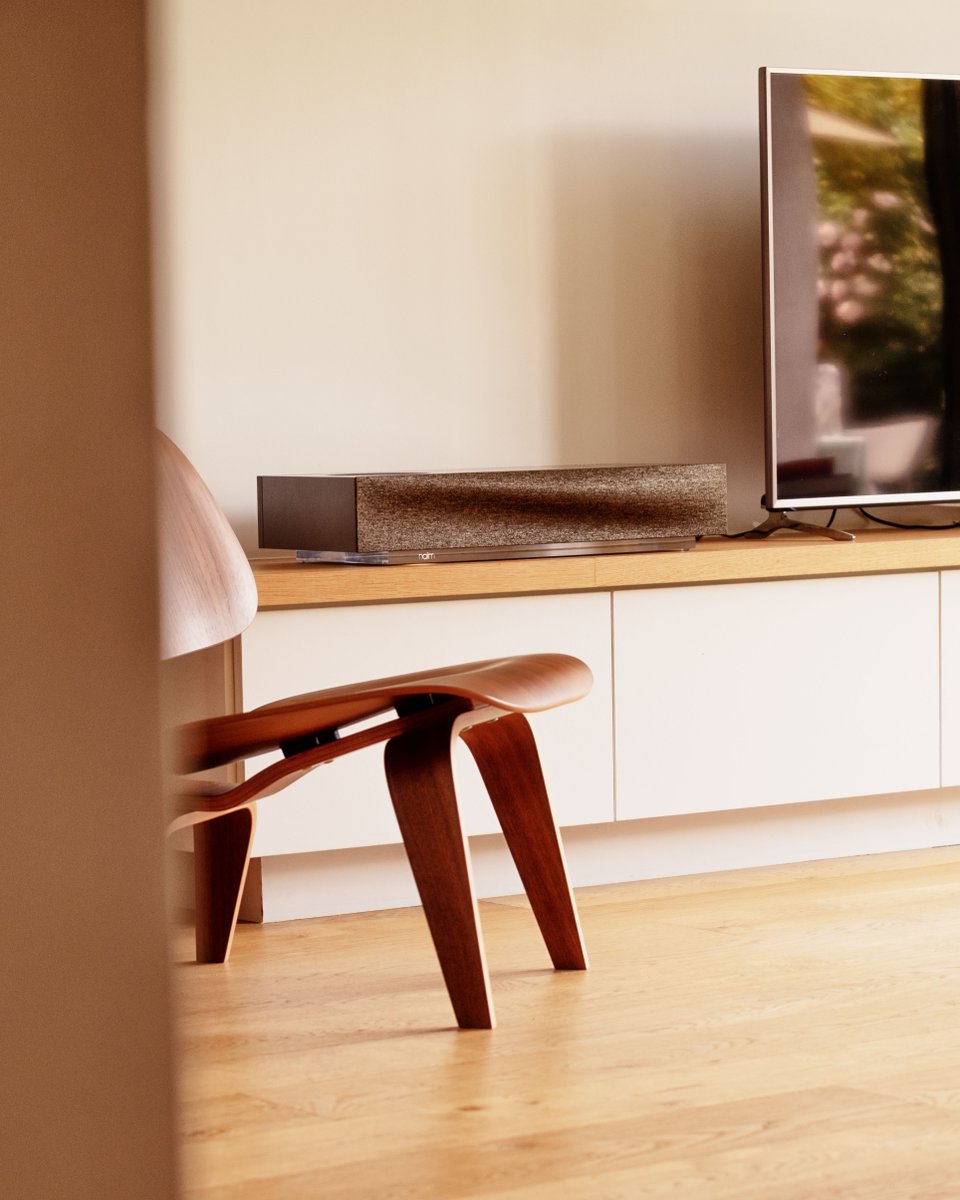 NaimAudio's tweet image. Engineered to deliver premium performance, functionality and ease of use without compromising on sound quality, the Mu-so 2nd Generation is the benchmark all-in-one system.