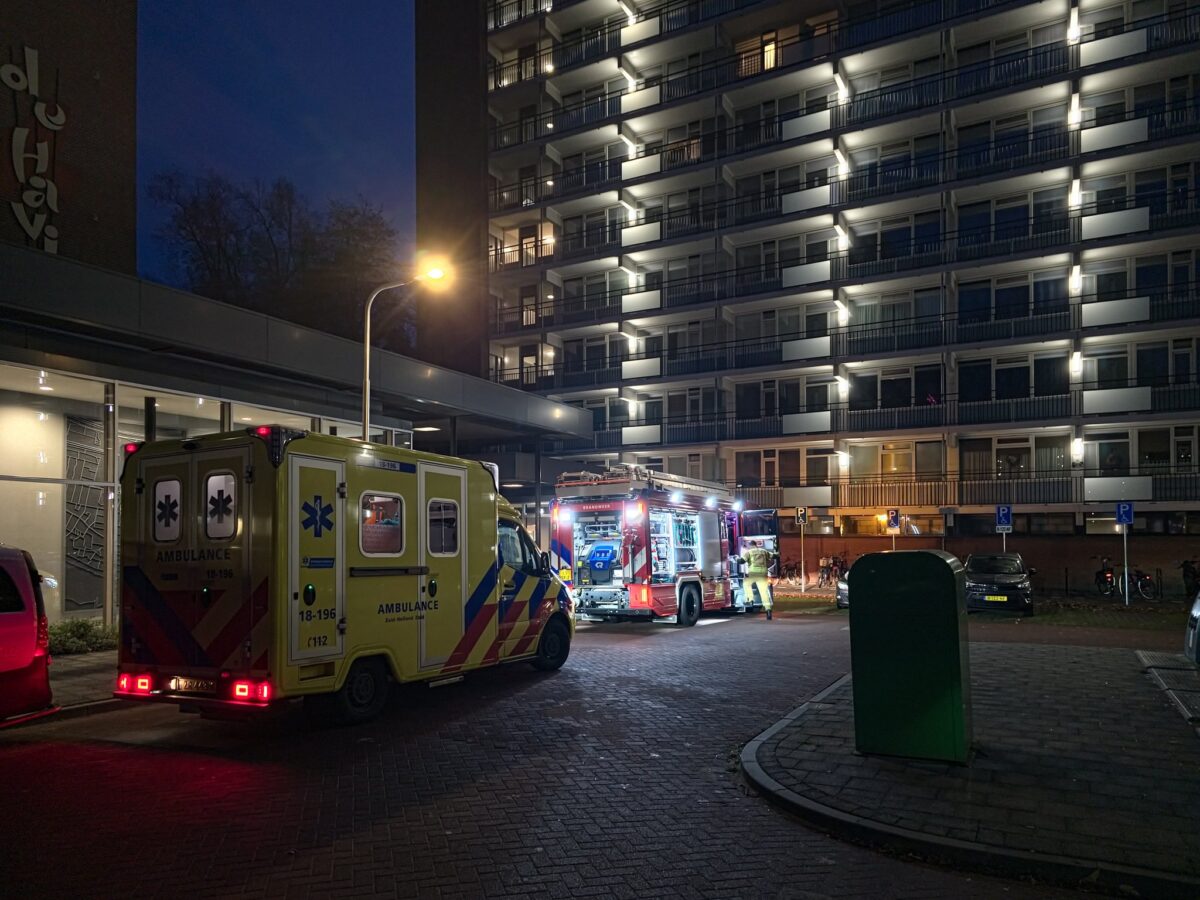 Brandweer opgeroepen voor brand in flatwoning